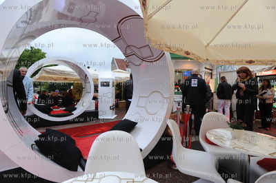 Plac Zdrojowy, Sopot. Otwarcie pierwszej w Polsce sezonowej...