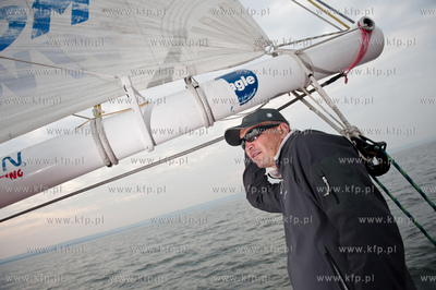 Jacht Operon Racing klasy Eko 60. Kapitan Jachtowy...