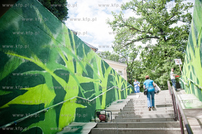Gdansk. Przejscie podziemne w poblizu Gdanskiego Uniwersytetu...