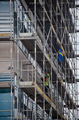 Gdansk. Biurowiec Olivia Business Center. Budowa kolejnego...