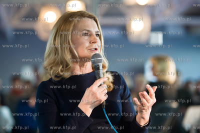 Zatoka Kobiet czyli Dzien Kobiet w Zatoce Sztuki w...