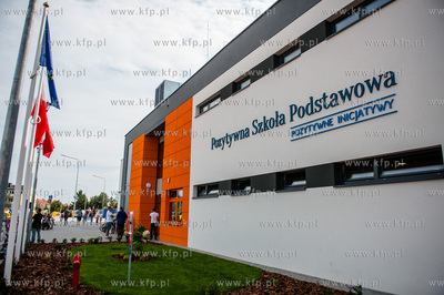 Gdansk. Kokoszki. Dzien otwarty nowo powstalej Pozytywnej...