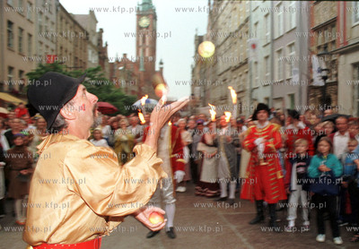 Przekazanie domu Uphagena w rece rodziny Uphagenow....