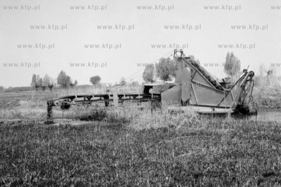 Prace melioracyjne na Żuławach. 1965
0006450z_zulawy
Fot....