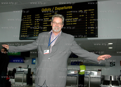 Wzmozone srodki bezpieczenstwa na Lotnisku im. Lecha...