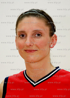 Siatkarki druzyny TPS - EC Wybrzeze Rumia. Nz Nr 5....