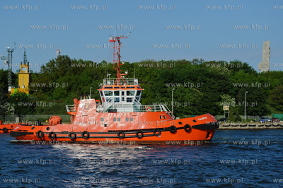 Gdansk Nowy Port. Kanal Motlawy. Holownik Taurus
03.06.2010
fot....