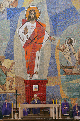 Gdynia. Msza swieta i uroczystosc podpisania aktu erekcyjnego...