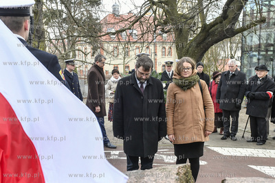 Sopot. Pomnik Armii Krajowej. 77. rocznica utworzenia...