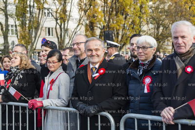 Gdynia, Parada Niepodległości. Nz. władze miasta...