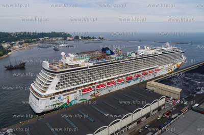 Do Gdyni przypłynął prawdziwy olbrzym, statek pasażerski...