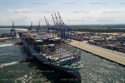 Do DCT Gdańsk zawinął największy kontenerowiec...