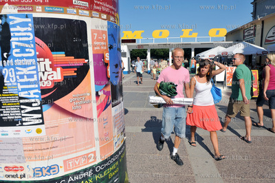 Sopot. Wejscie na teren wokol mola. 27.08.2009 Fot....