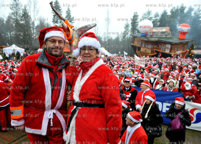 Szymbark na Kaszubach. VI Ogolnopolski Zjazd Swietych...