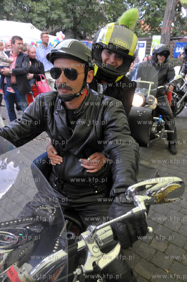 Festyn charytatywny Zeszyt dla Ucznia odbyl sie tym...