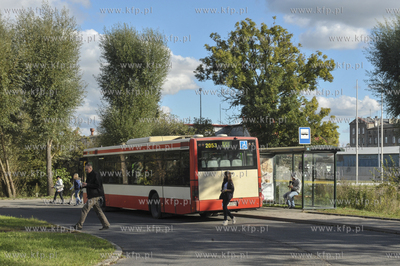 Gdańsk Orunia. Skrzyżowanie ul. Równej i Smętnej....