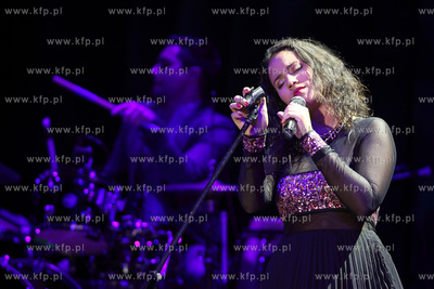 Siesta Festival.  Wystep Mayra Andrade w Sali Koncertowej...