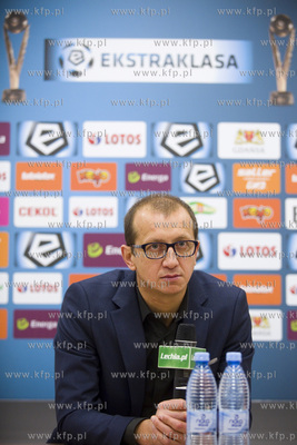 Stadion Energa. Konferencja prasowa Marka Jóźwiaka...