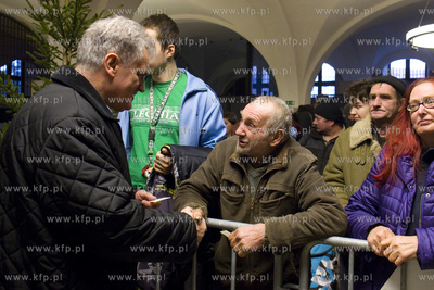 Gdańsk. Wigilia dla samotnych i potrzebujących. Nz....