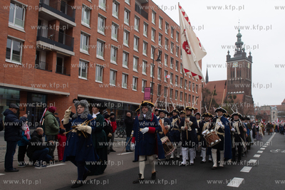 Gdańsk. Parada z okazji Narodowego Święta Niepodległości....