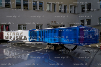 Urząd Miejski w Gdańsku. Przekazanie 3 nowych radiowozów...