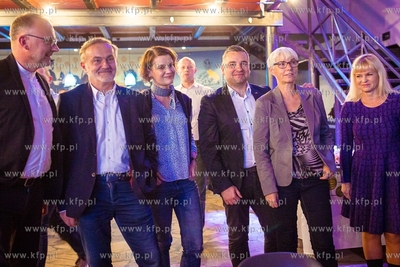 Gdynia. Klub Ucho. Sztab wyborczy prezydenta Gdyni...