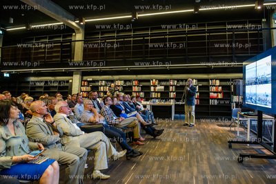 Gdansk. Biblioteka Europejskiego Centrum Solidarnosci....