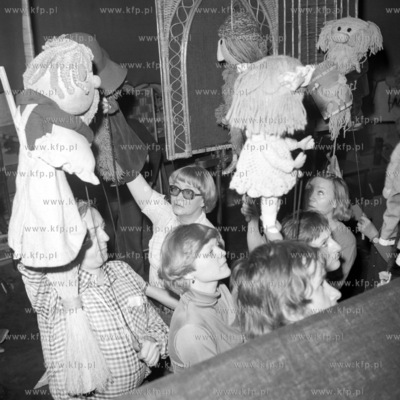 Próba sztuki Tygrysek i detektyw wg reżyserii Wiktora...