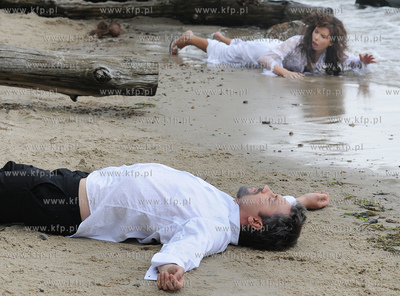 Plaza przy klifie w Gdyni Orlowie. Ekipa filmowego...