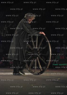 Trzynasta edycja Miedzynarodowego Festiwalu Teatrow...