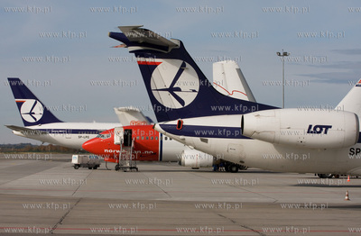 Gdansk,Rebiechowo. Z powodu zlej widzialnosci na Warszawskim...