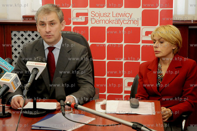 Gdynia. Konferencja prasowa SLD, w ktorej udzial wzial...