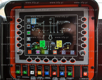 Gdansk, Rebiechowo. Nz. Szkolenie sie Lotniskowej Strazy...