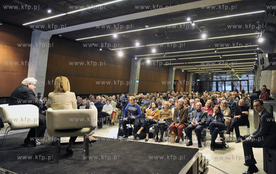 Europejskie Centrum Solidarnosci. Gdansk. Salon Mlodopolski...