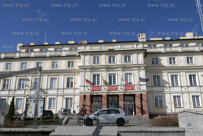 Budynek Starostwa Powiatowego pzy ulicy Wojska Polskiego...