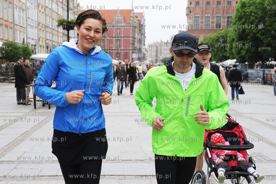 Gdansk, Dlugi Targ. Beata Sadowska wraz z Dariuszem...
