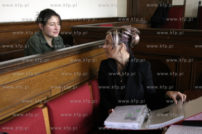 Kolejna rozprawa przeciwko artystce Dorocie Nieznalskiej...