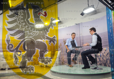 Studio telewizji CSBTV w Rumi. Nagranie programu "...