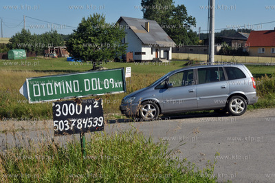 Droga do wsi Otomino od strony szosy Lniska - Przyjazn...