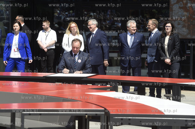 Gdańsk. Święto Wolności i Solidarności. Donald...