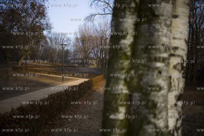 Rewitalizacja parku przy ul. Dąbrowskiego w Gdańsku.
21.12.2016
fot....