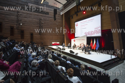 Forum Obywatelskie. Panel pod hasłem: "40 lat Solidarności"....