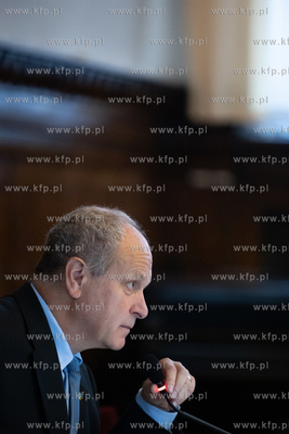 Sesja Rady Miasta Sopotu. Nz. Przewodniczący Rady...