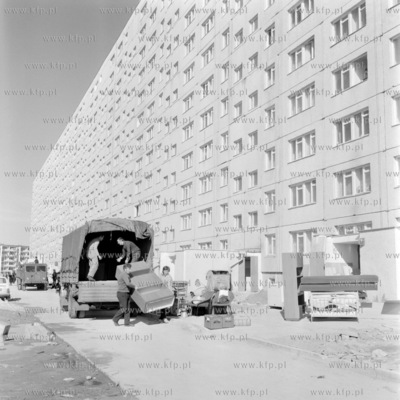 Przeprowadzka do nowo wybudowanego bloku w Gdansku....