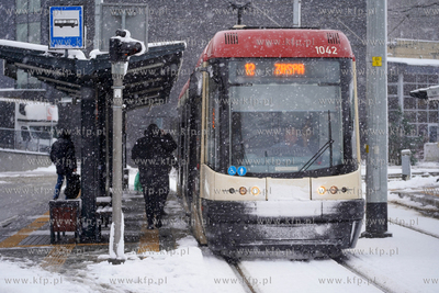 Zima z Gdańsku. Pętla Siedlce. Komunikacja miejska...