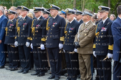 Gdynia, Cmentarz Marynarki Wojennej.  Uroczysty pogrzeb...