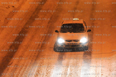 Gdansk Owczarnia. Atak zimy na trojmiejskiej obwodnicy...