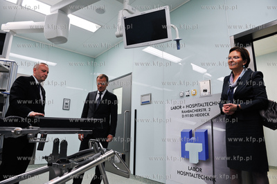 Gdansk. Uroczystosc zakonczenia budowy Centrum Medycyny...