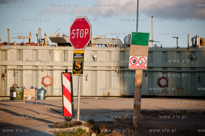 Lubocino powiat Pucki. Miejsce probnych odwiertow gazu...