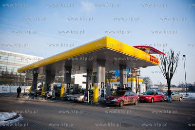 Gdansk. Protest kierowcow przeciwko rosnacym cenom...